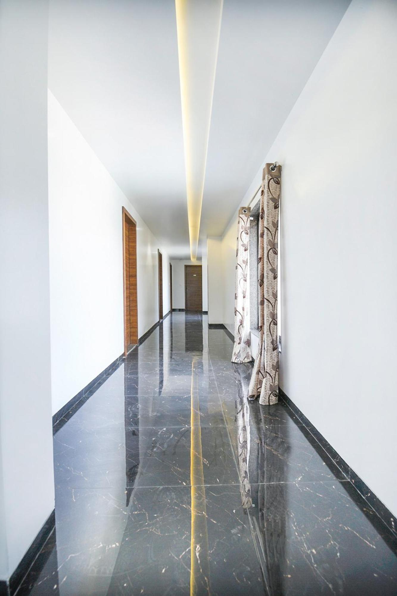 Oyo Flagship Hotel Shreeyash Executive Mangvadi Exteriör bild