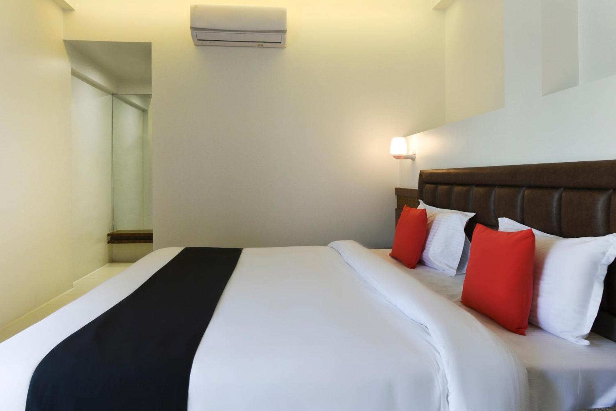 Oyo Flagship Hotel Shreeyash Executive Mangvadi Exteriör bild